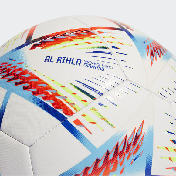 Al Rihla, fotbalový míč