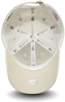 A 940K MLB Jersey Essential
